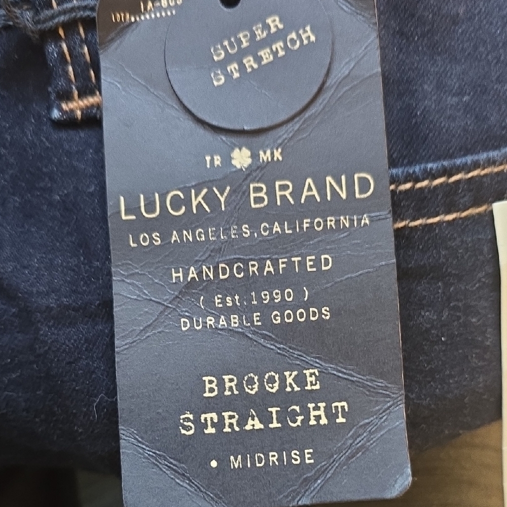 Lucky Brand Women's Dark Blue Skinny Jeans - Picture 10 of 11
